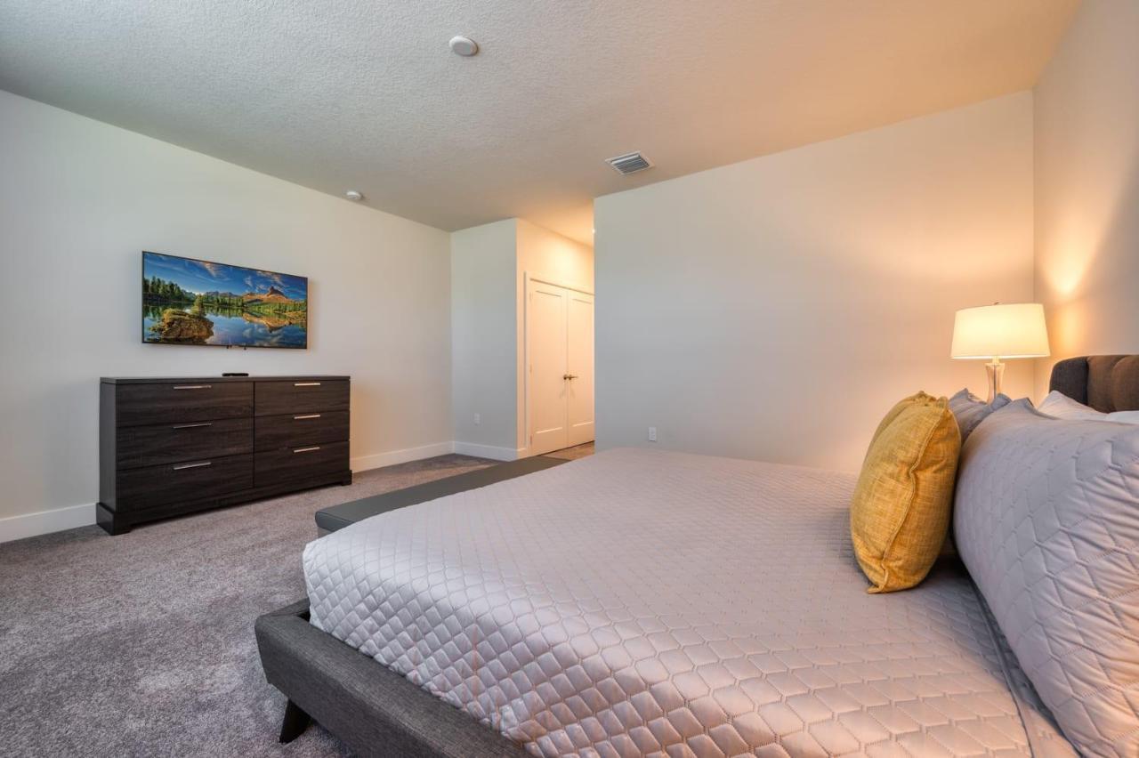 Comfortable Townhome With Private Pool Near Disney 포 코너스 외부 사진