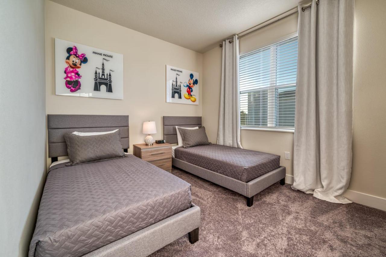 Comfortable Townhome With Private Pool Near Disney 포 코너스 외부 사진